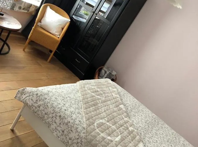 公寓 Rlguesthouses *